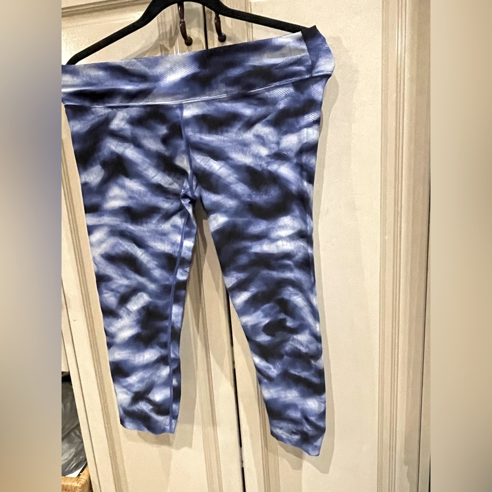 Calvin Klein Performance cropped capris